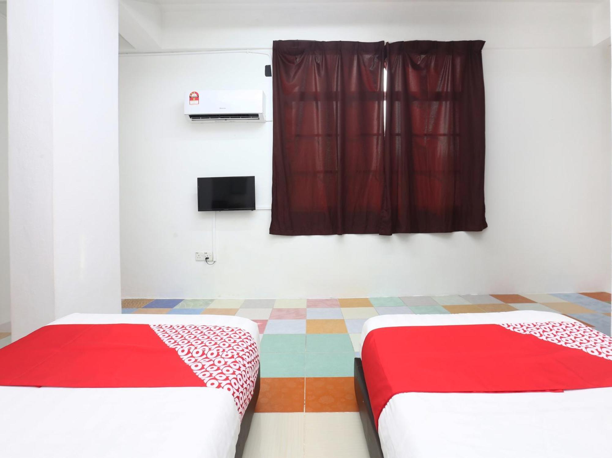 KB Rest Inn Kota Bharu Exterior foto